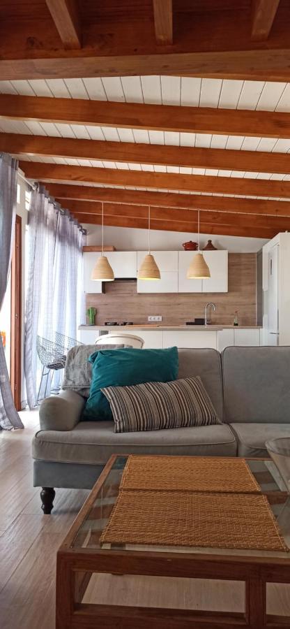Beautiful Chalet With Wifi And Free Parking Arona  Dış mekan fotoğraf