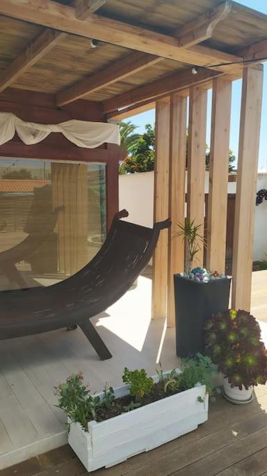 Beautiful Chalet With Wifi And Free Parking Arona  Dış mekan fotoğraf